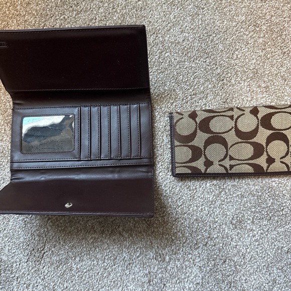 Coach Patchwork Wallet - Picture 5 of 7